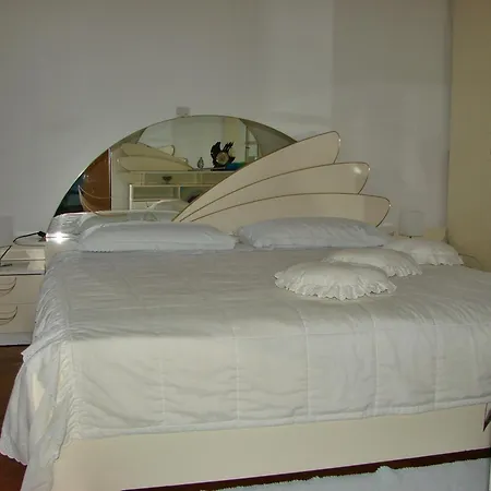 Milena Apartment *