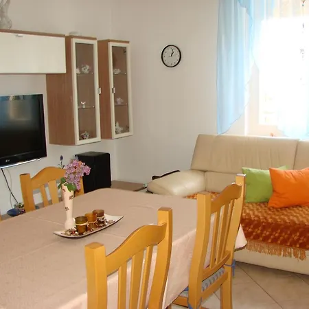 Apartment Milena *