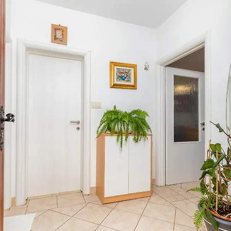 Apartment Milena
