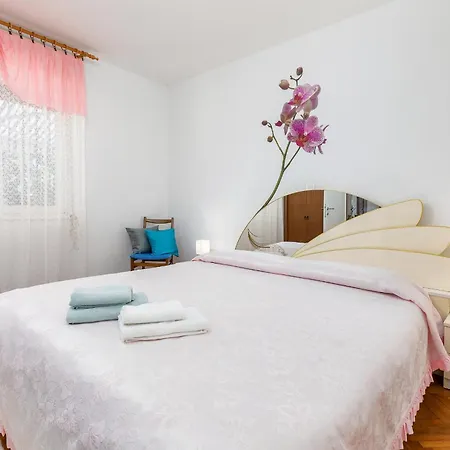 Apartment Milena